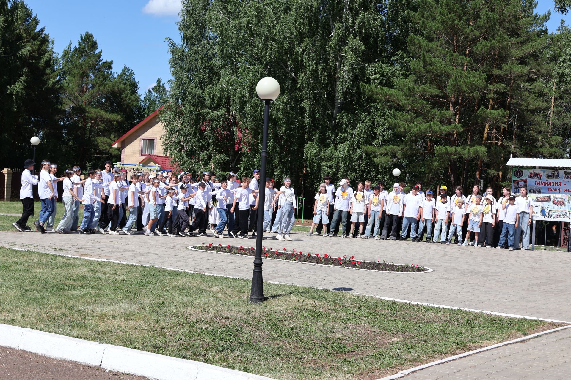 Дуслык һәм бердәмлек мохиты: «Бүләк» лагеренда 21 төбәктән килгән балалар ял итә