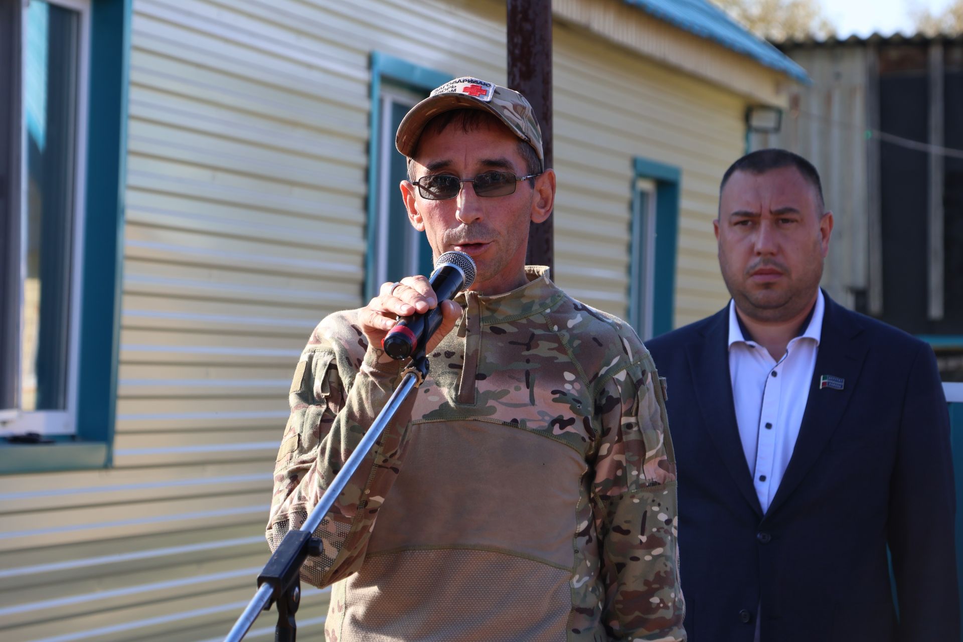Чөгәнә авылында Айназ Бакировның якты истәлеге мәңгеләштерелде