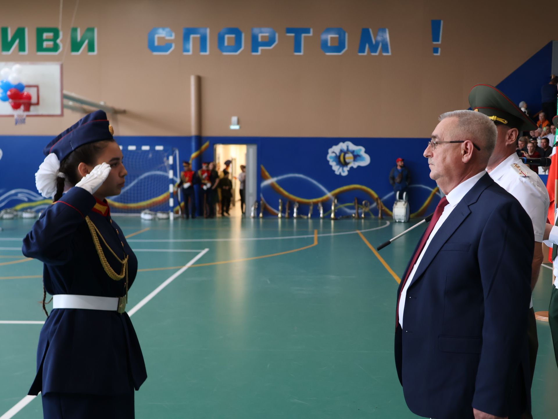 Советлар Союзы Герое Хәсән Заманов исемендәге кадет мәктәбендә ант кабул итү тантанасы