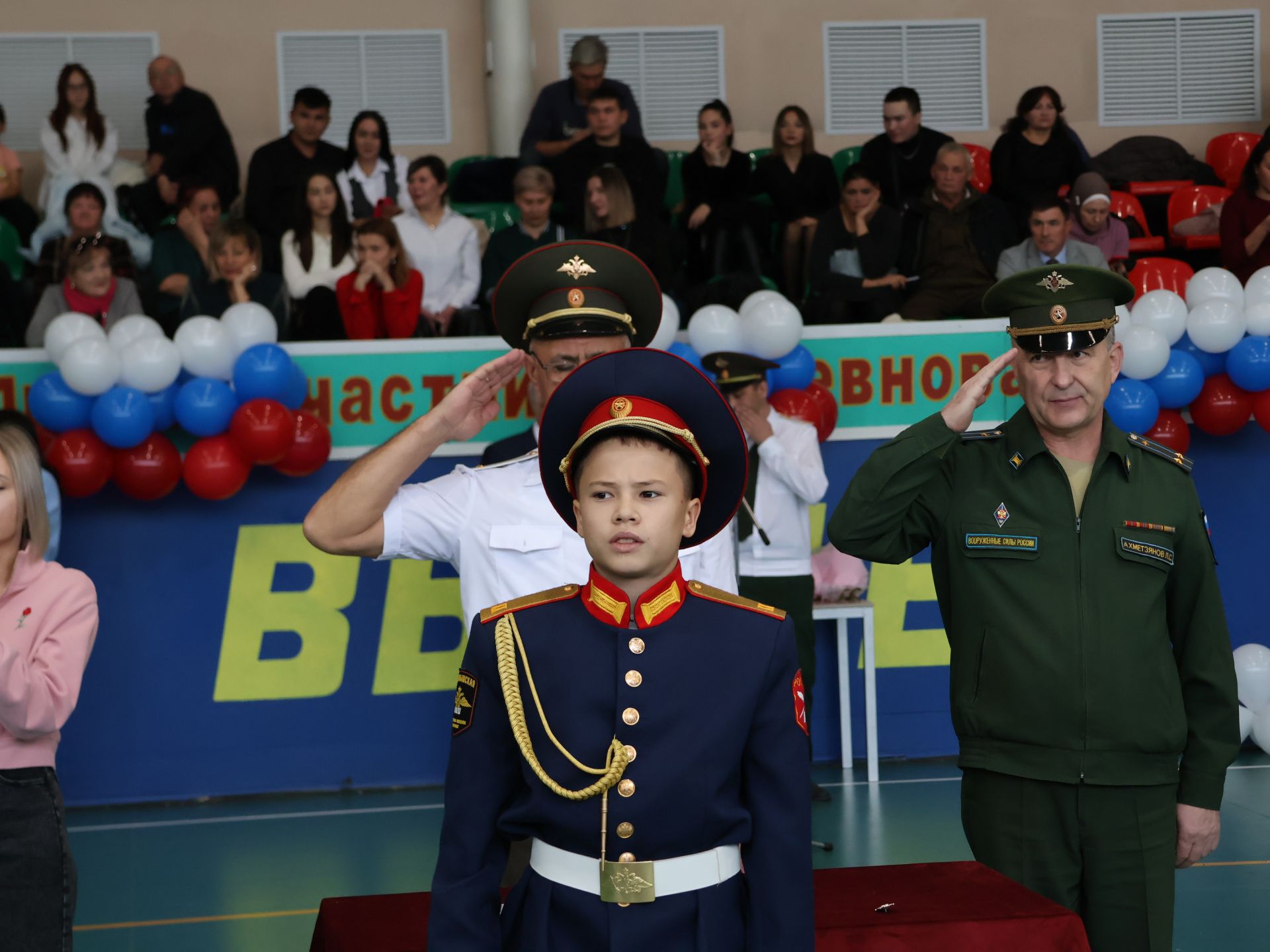 Советлар Союзы Герое Хәсән Заманов исемендәге кадет мәктәбендә ант кабул итү тантанасы