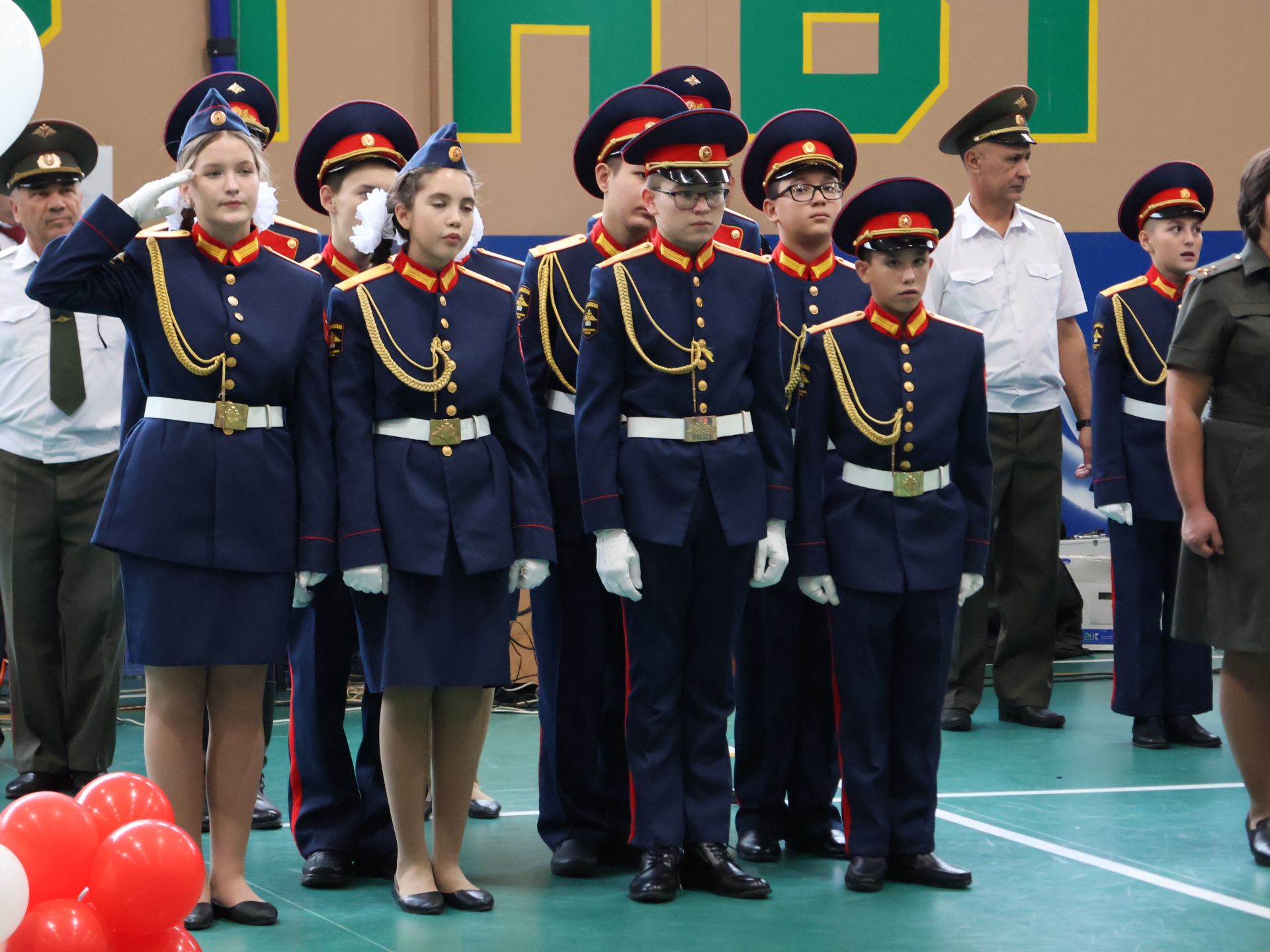 Советлар Союзы Герое Хәсән Заманов исемендәге кадет мәктәбендә ант кабул итү тантанасы