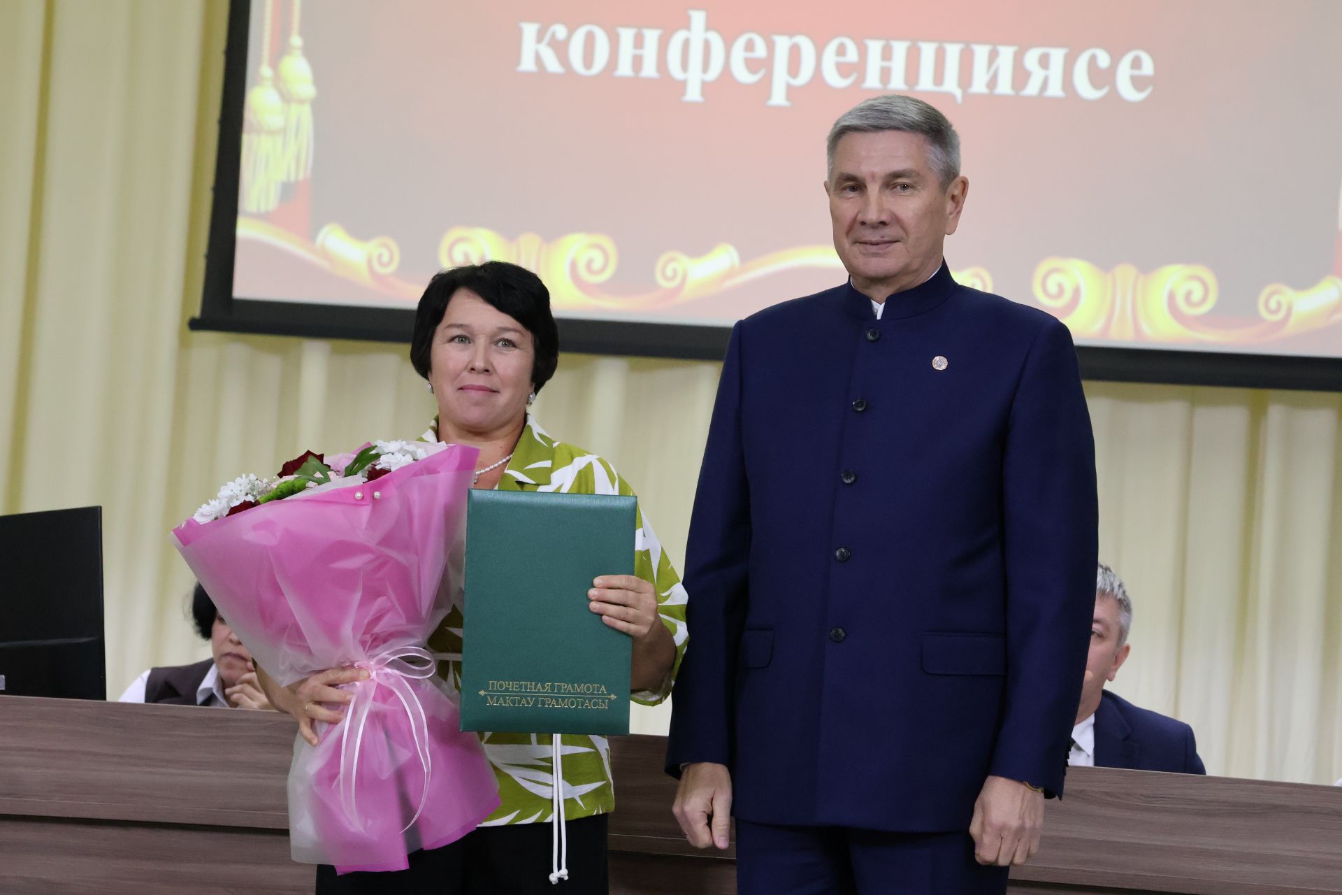 Яңа Әлемдә мәдәният хезмәткәрләре конференциясеннән фоторепортаж