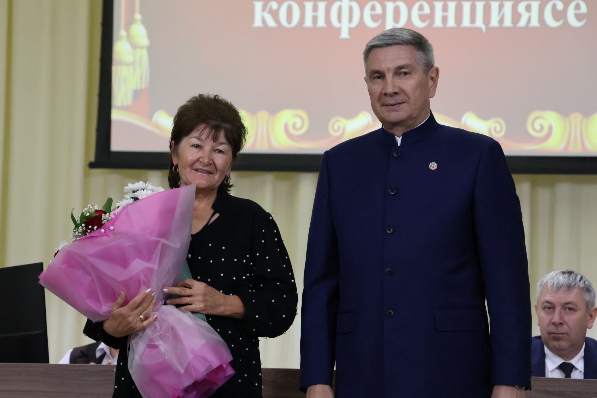 Яңа Әлемдә мәдәният хезмәткәрләре конференциясеннән фоторепортаж