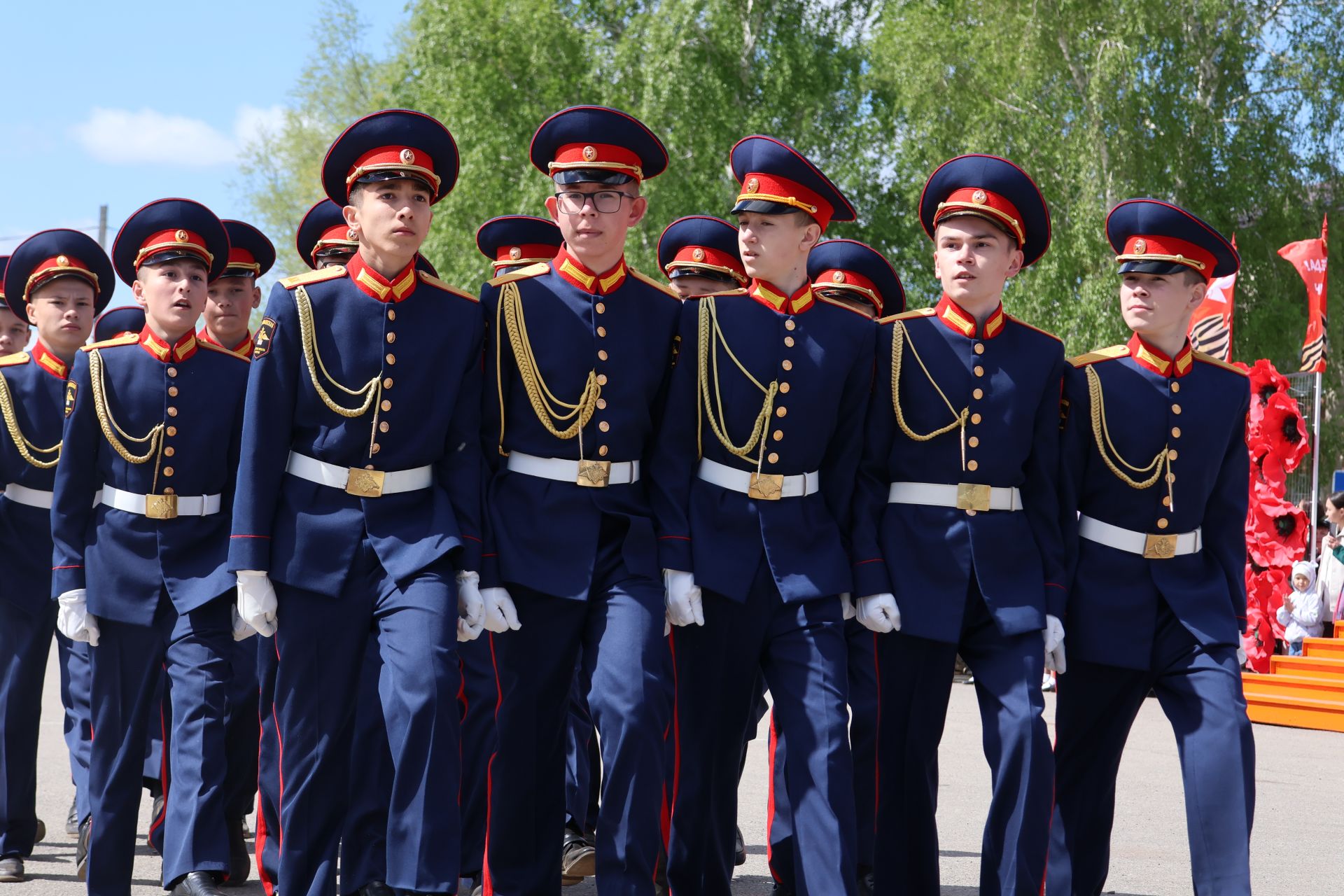 Актанышта Бөек Җиңү бәйрәменнән безнең фоторепортаж