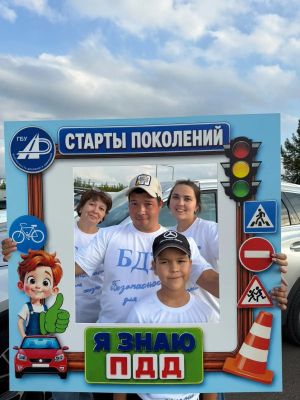 Автомобильче гаиләләр арасында «Буыннар старты» конкурсында Нуретдиновлар җиңде