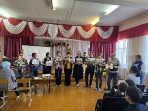 Иске Кормаш мәктәбендә укучылар һәм әти-әниләр белән юл иминлеге турында сөйләштеләр
