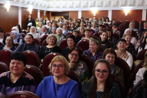 Актаныш районында Әниләр көне: Мәхәббәт һәм хөрмәт бәйрәме