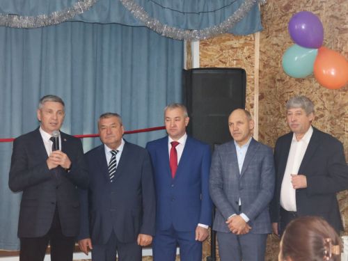 Бүген Түбән Яхшыйда төзекләндерүдән соң авыл клубы ачылды