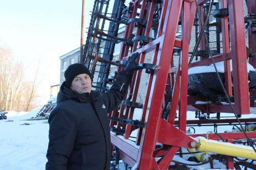 Сезне яхшылар рәтендә күрәсе килә: Бүген «Эконом» һәм «Саф» авыл хуҗалыкларында гамәли киңәшмә узды