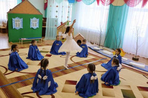 “АК КАЛФАК”НЫҢ КҮЧМӘ УТЫРЫШЫННАН: ЙОЛАЛАР ОНЫТЫЛМАСА, ХАЛЫК ЯШӘР, МИЛЛӘТ БАЛКЫР!