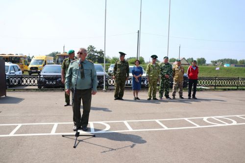 Чик сакчысы Илшат Измайлов кубогына район укучылары многоборьеда көчләрен сыный (фото һәм видео)