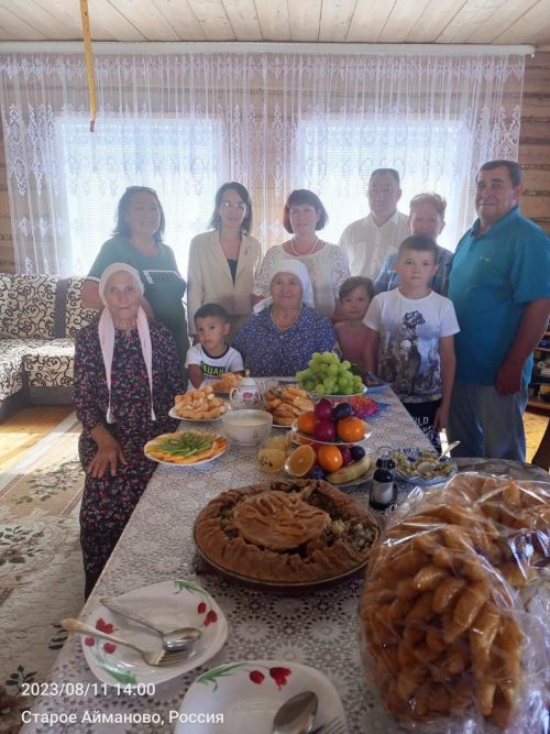 Иске Айманда яшәүче Роза Хәбибрахмановага 90 яшь