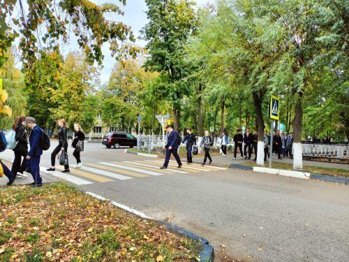 Олылар үрнәгенә ияреп укучылар да тәртип бозды