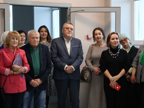 Актанышның беренче мәктәбендә якташыбыз, тарихчы- язучы Вахит Имамовка багышланган методик кабинет ачылды