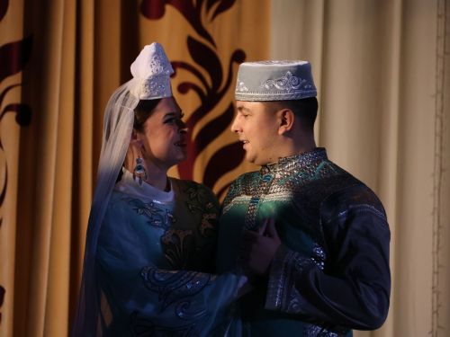 Кичә- Актанышта, иртәгә- Казанда: «Агыйдел» Дәүләт җыр һәм бию ансамбле еллык иҗат концерты белән чыгыш ясый
