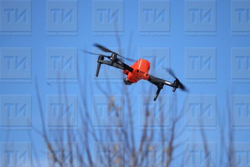 Һава киңлегендә пилотсыз очу аппаратларын күргәч алга таба эш итү алгоритмнары белән танышыгыз