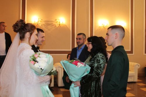 Бүген махсус хәрби операциядә катнашучы якташыбыз сөеклесе белән гаилә корды