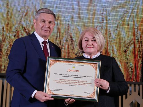 Безнең фоторепортаж: Алдынгылар слеты-2025