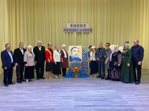 Язучы, шагыйрь, журналист Хәмит Миңнегалиевны искә алу кичәсеннән репортаж