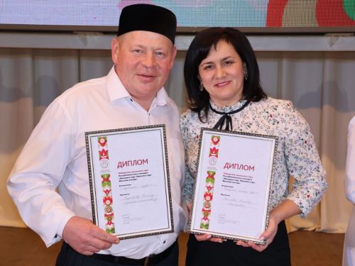 Актаныш вәкилләре «Ел хатын- кызы. Хатын-кыз карашыннан ел ир-егете» конкурсында җиңде