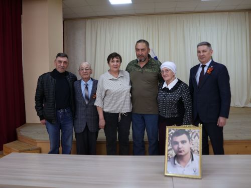 Актаныш балалар иҗат үзәгендә СВО Герое Нияз Фәррахов истәлегенә шахмат турниры узды