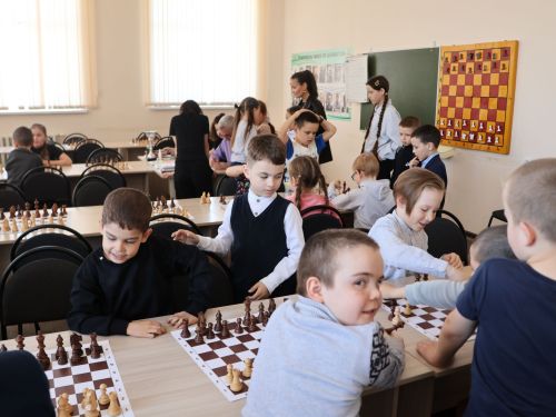 Актаныш балалар иҗат үзәгендә СВО Герое Нияз Фәррахов истәлегенә шахмат турниры узды