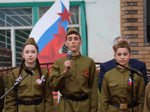 Бүген Такталачык халкы Бөек Җиңү алып килгән 400 батырын искә алды