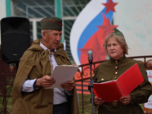 Бүген Такталачык халкы Бөек Җиңү алып килгән 400 батырын искә алды