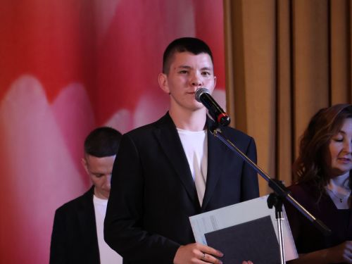 Актаныш технология техникумында тантаналы чыгарылыш: 76 студентыбыз диплом алды