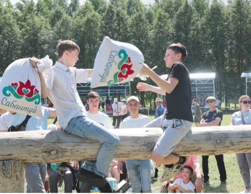 Сабантуйда көчегезне сынагыз!