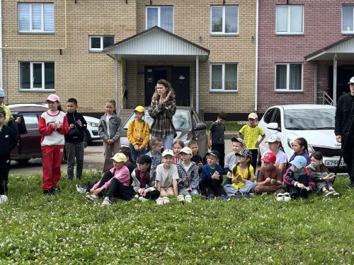 Татарстанда җәй: Актанышның яшь гаиләләре «Гаиләм-җылы учагым» ишегалды бәйрәмендә ял итте