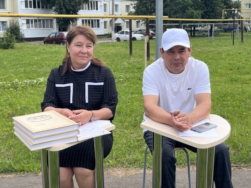 Татарстанда җәй: Актанышның яшь гаиләләре «Гаиләм-җылы учагым» ишегалды бәйрәмендә ял итте