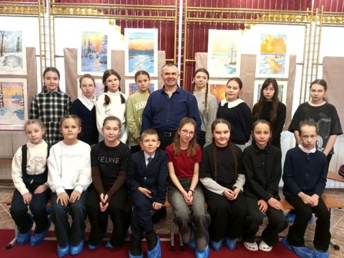 «Карлы палитра»: Актанышның Туган як музеенда балаларның иҗат күргәзмәсе ачылды