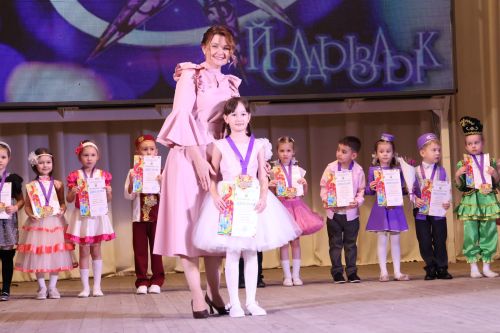 «Йолдызлык – 2026»: Актаныштагы муниципаль этапта «Әтәчкәй» балалар бакчасы җиңде