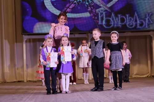 «Йолдызлык – 2026»: Актаныштагы муниципаль этапта «Әтәчкәй» балалар бакчасы җиңде