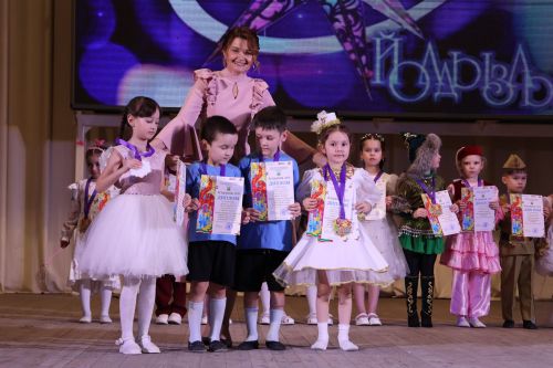 «Йолдызлык – 2026»: Актаныштагы муниципаль этапта «Әтәчкәй» балалар бакчасы җиңде