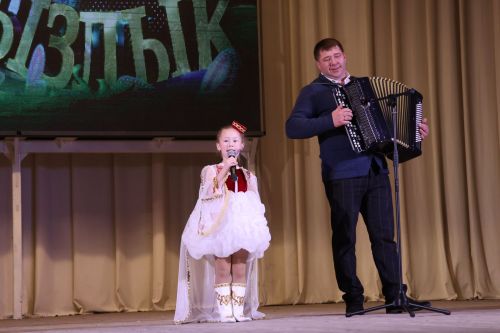 «Йолдызлык – 2026»: Балалар бакчалары гала-концертыннан безнең репортаж