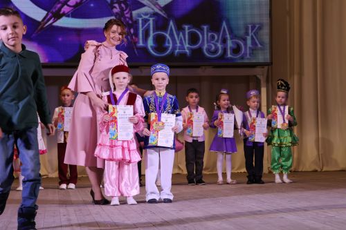 «Йолдызлык – 2026»: Актаныштагы муниципаль этапта «Әтәчкәй» балалар бакчасы җиңде