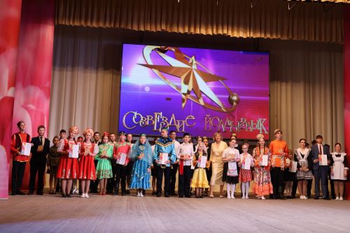 «Йолдызлык-2026»: Актаныш районы мәктәп укучыларының гала-концертыннан безнең репортаж