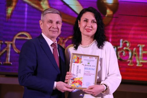 «Йолдызлык-2026»: Актаныш районы мәктәп укучыларының гала-концертыннан безнең репортаж