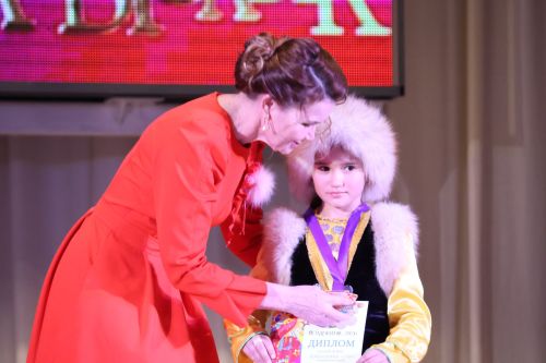 «Йолдызлык-2026»: Актаныш районы мәктәп укучыларының гала-концертыннан безнең репортаж