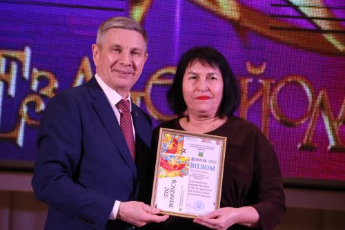 «Йолдызлык-2026»: Актаныш районы мәктәп укучыларының гала-концертыннан безнең репортаж