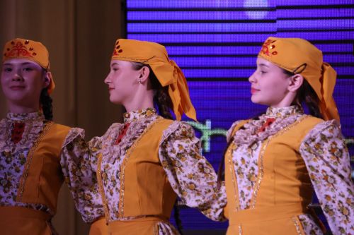 «Йолдызлык-2026»: Актаныш районы мәктәп укучыларының гала-концертыннан безнең репортаж