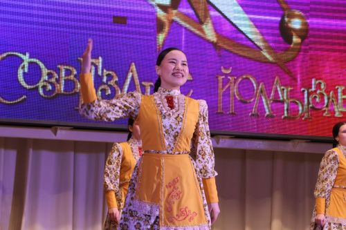 «Йолдызлык-2026»: Актаныш районы мәктәп укучыларының гала-концертыннан безнең репортаж