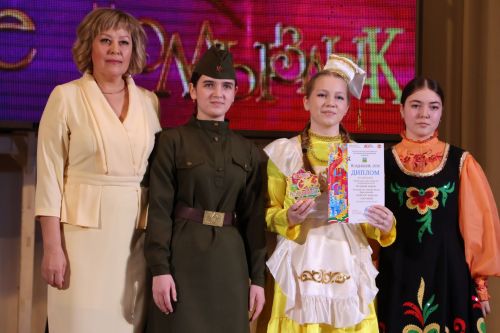 «Йолдызлык-2026»: Актаныш районы мәктәп укучыларының гала-концертыннан безнең репортаж