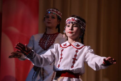 «Йолдызлык-2026»: Актаныш районы мәктәп укучыларының гала-концертыннан безнең репортаж