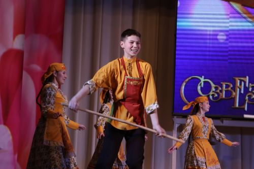 «Йолдызлык-2026»: Актаныш районы мәктәп укучыларының гала-концертыннан безнең репортаж