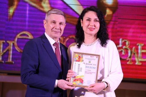 «Йолдызлык-2026»: Актаныш районы мәктәп укучыларының гала-концертыннан безнең репортаж