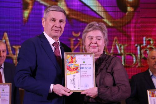«Йолдызлык-2026»: Актаныш районы мәктәп укучыларының гала-концертыннан безнең репортаж