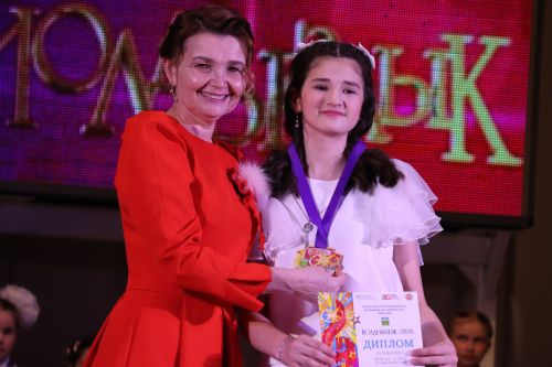 «Йолдызлык-2026»: Актаныш районы мәктәп укучыларының гала-концертыннан безнең репортаж
